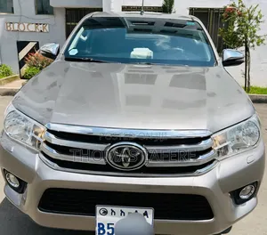 Toyota Hilux 2019 Beige
