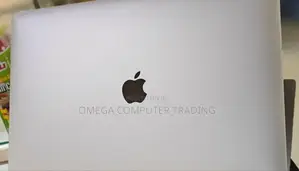 New Laptop Apple MacBook Pro 2019 32GB Intel Core i9 SSD 512GB