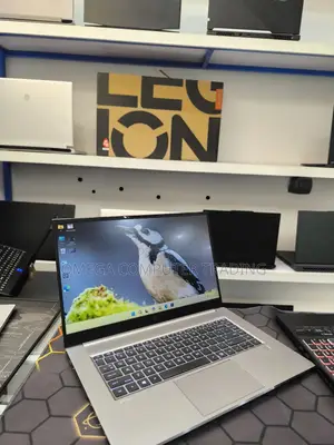New Laptop HP ZBook Studio G8 32GB Intel Core i7 SSD 512GB