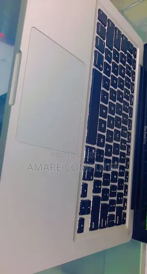 New Laptop Apple MacBook Pro 2012 4GB Intel Core I5 HDD 500GB