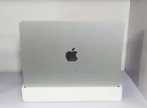 New Laptop Apple MacBook Air 2025 M4 13-Inch 16GB Apple M4 SSD 256GB