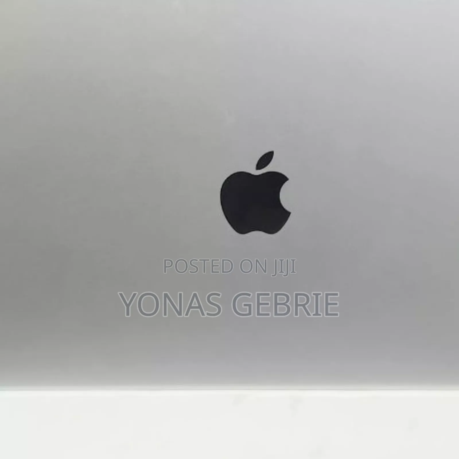 New Laptop Apple MacBook Air 2025 M4 13-Inch 16GB Apple M4 SSD 256GB