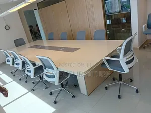 Office Furniture Meeting and Conference Table