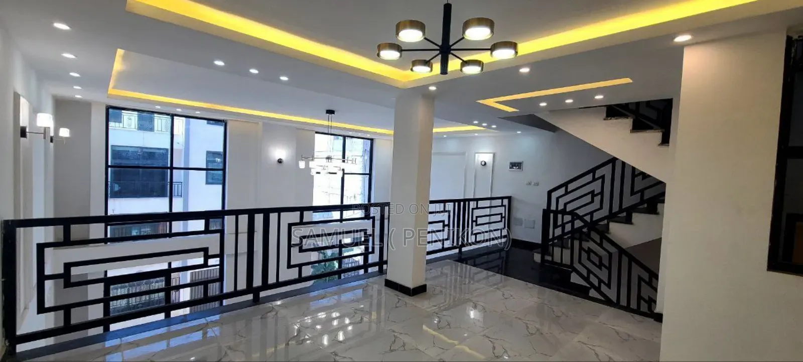 5bdrm Townhouse/Terrace in House, Bole for sale