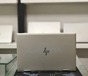 New Laptop HP Envy X360 8GB Intel Core I5 SSD 256GB
