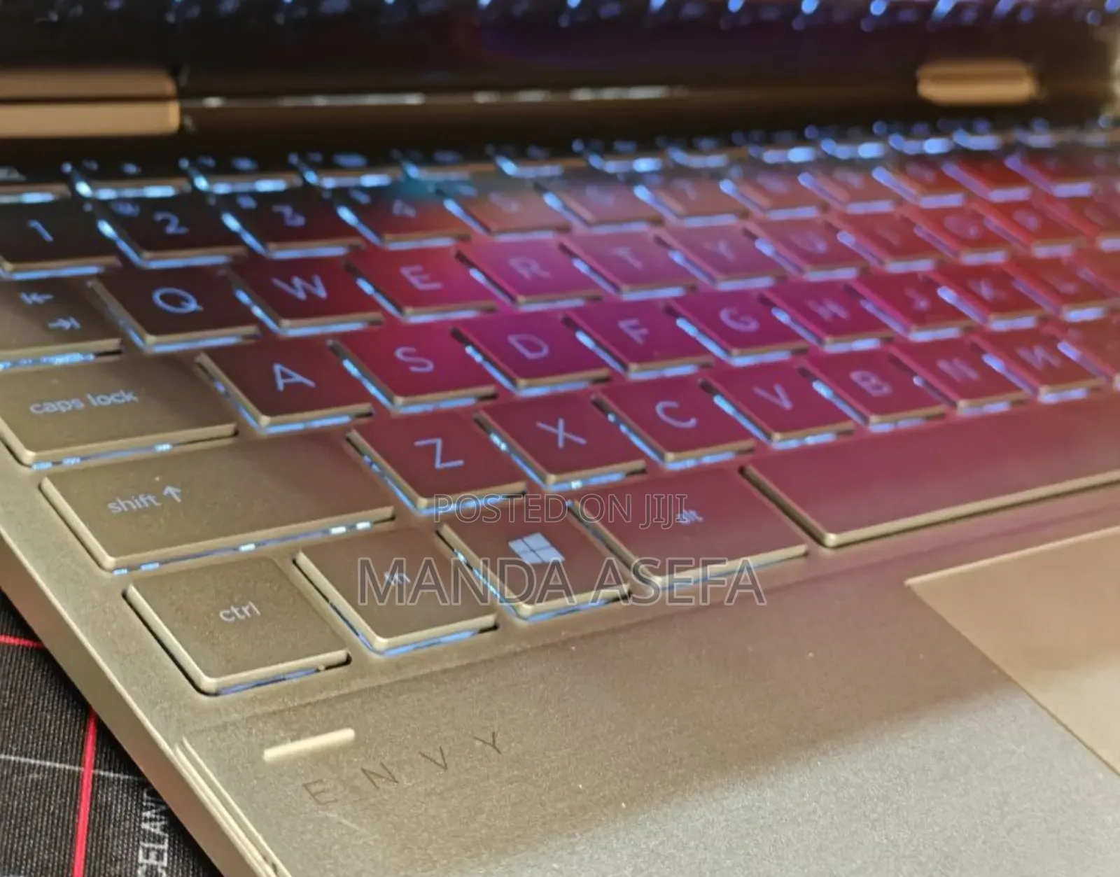 New Laptop HP Envy X360 8GB Intel Core I7 SSD 1T