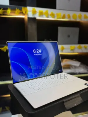 New Laptop Dell XPS 13 16GB Intel Core I7 SSD 512GB