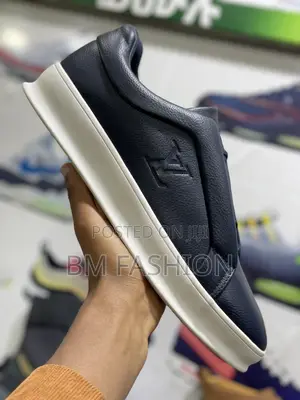 Lv Louis Vuitton Blue Black Men’S Flat Shoes
