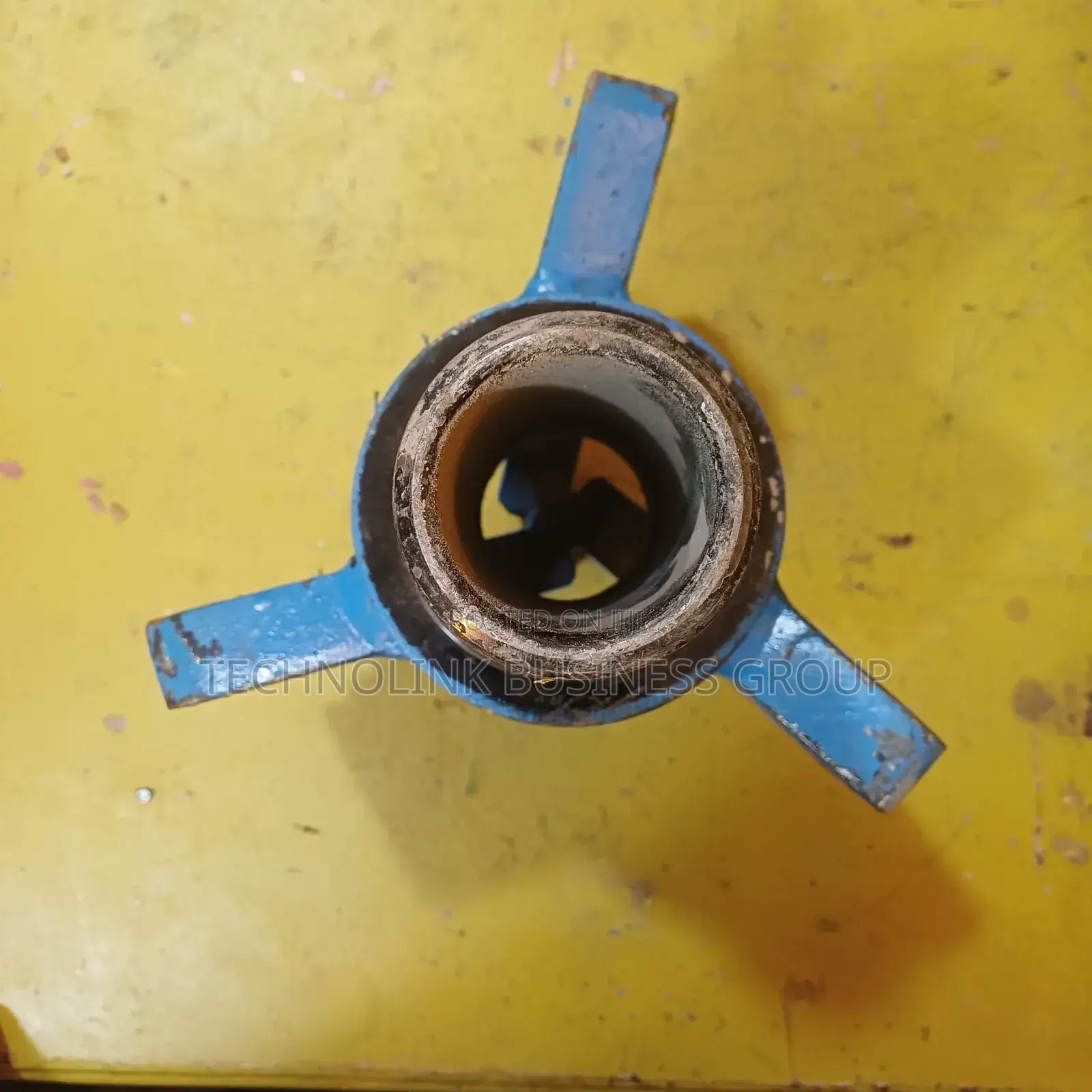 Brand New 9 7/8" Drag Drill Bit (Clay/Soft Formation)