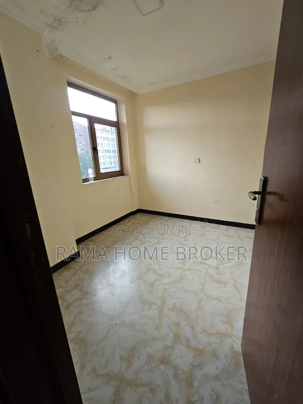 Furnished 2bdrm Condo in Yeka for sale