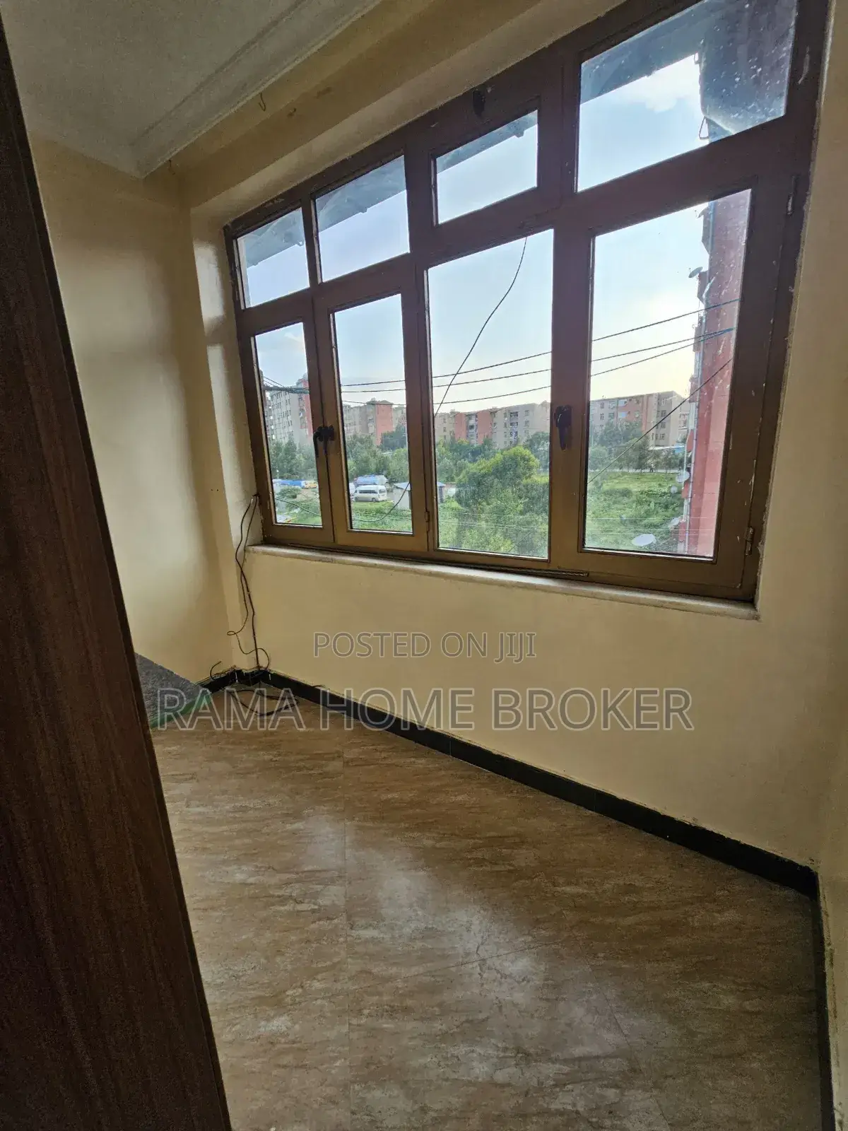 Furnished 2bdrm Condo in Yeka for sale