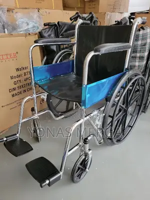 Armrests. High-Quality Wheelchair韋宙wheelchair鴠፹heavy-Duty Frame,Strong