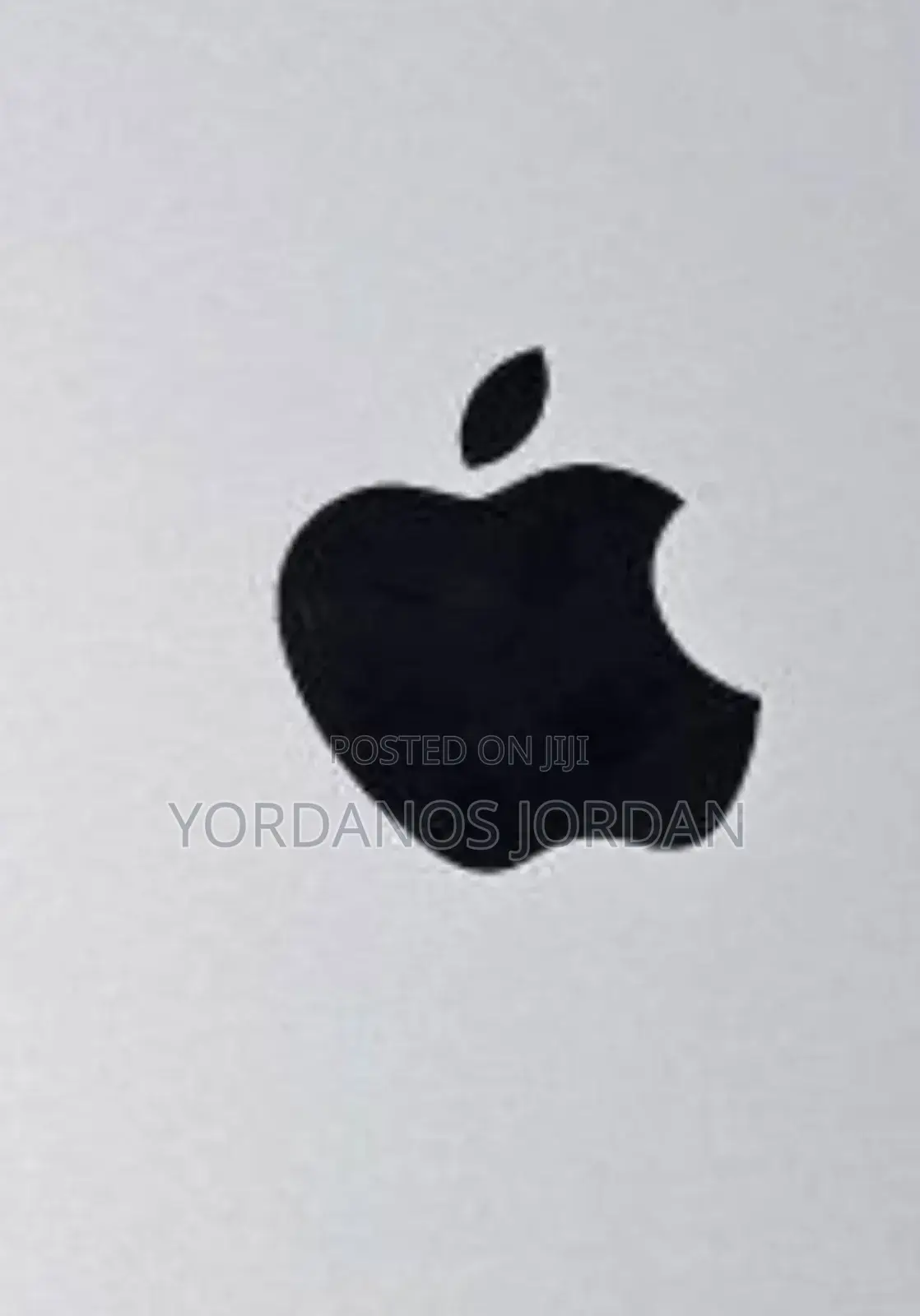New Laptop Apple MacBook 8GB Apple M3 SSD 512GB