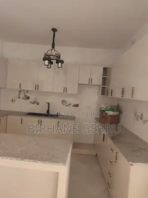 11bdrm House in G+3 House, Yeka for rent