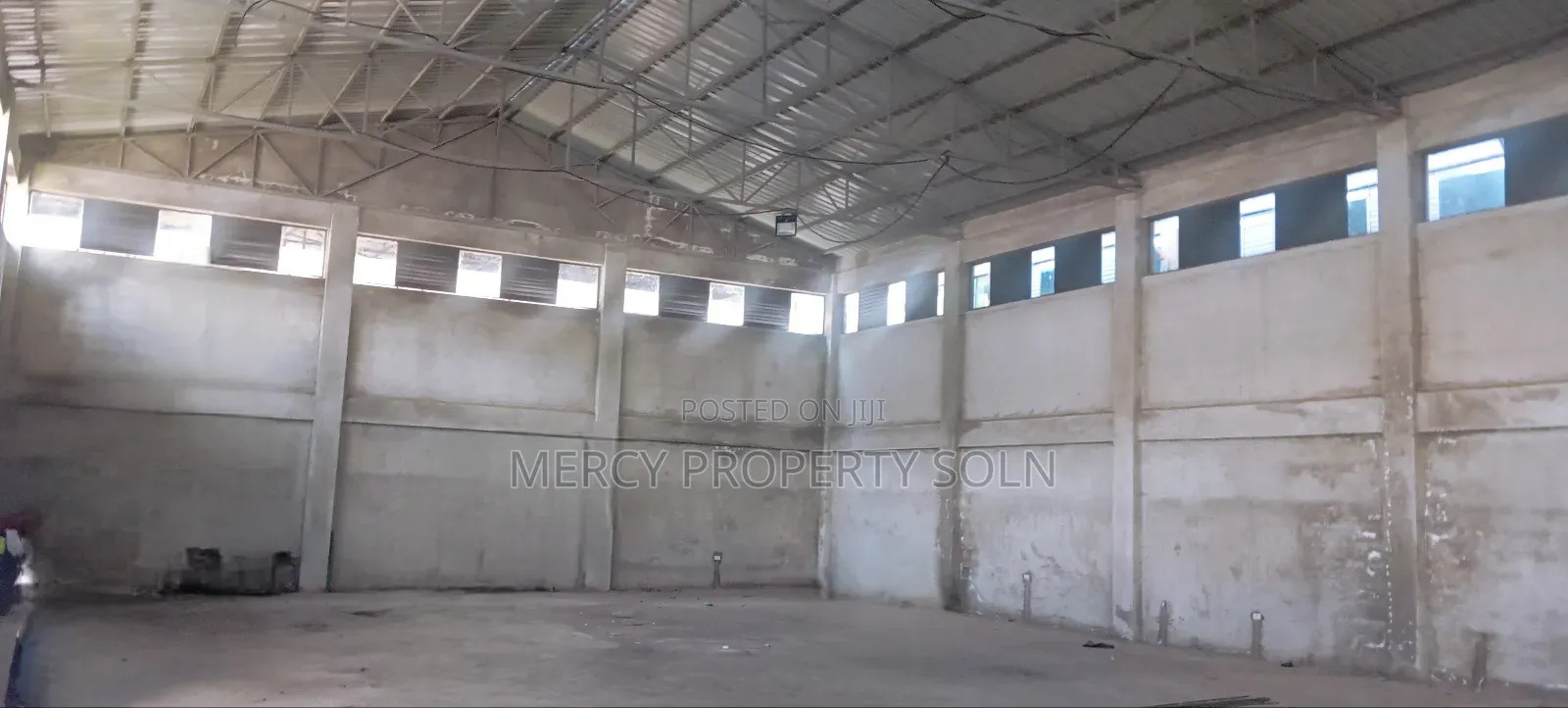 Warehouse for Rent Near to Bole የሚከራይ መጋዘን
