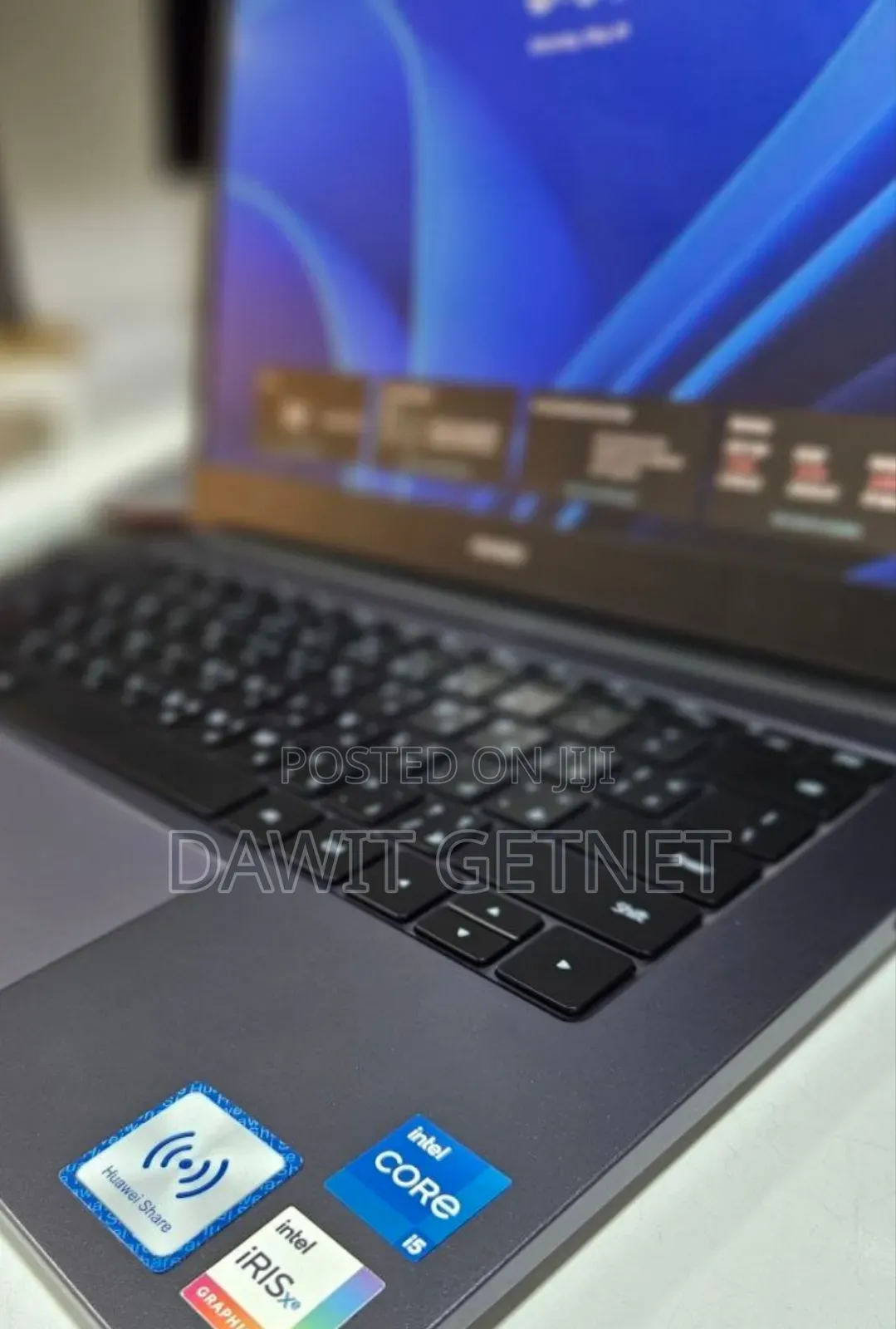 New Laptop Huawei MateBook 13 WRT-W19E 8GB Intel Core I5 SSD 512GB