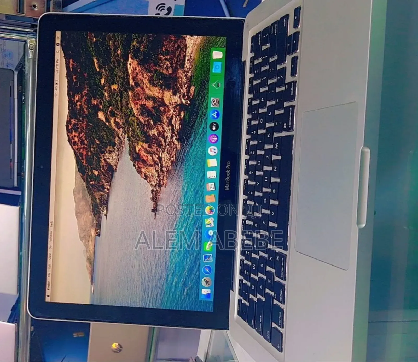 New Laptop Apple MacBook Pro 2012 4GB Intel Core I5 HDD 500GB