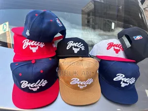 Best Men's Snap-Back Bulls Cap