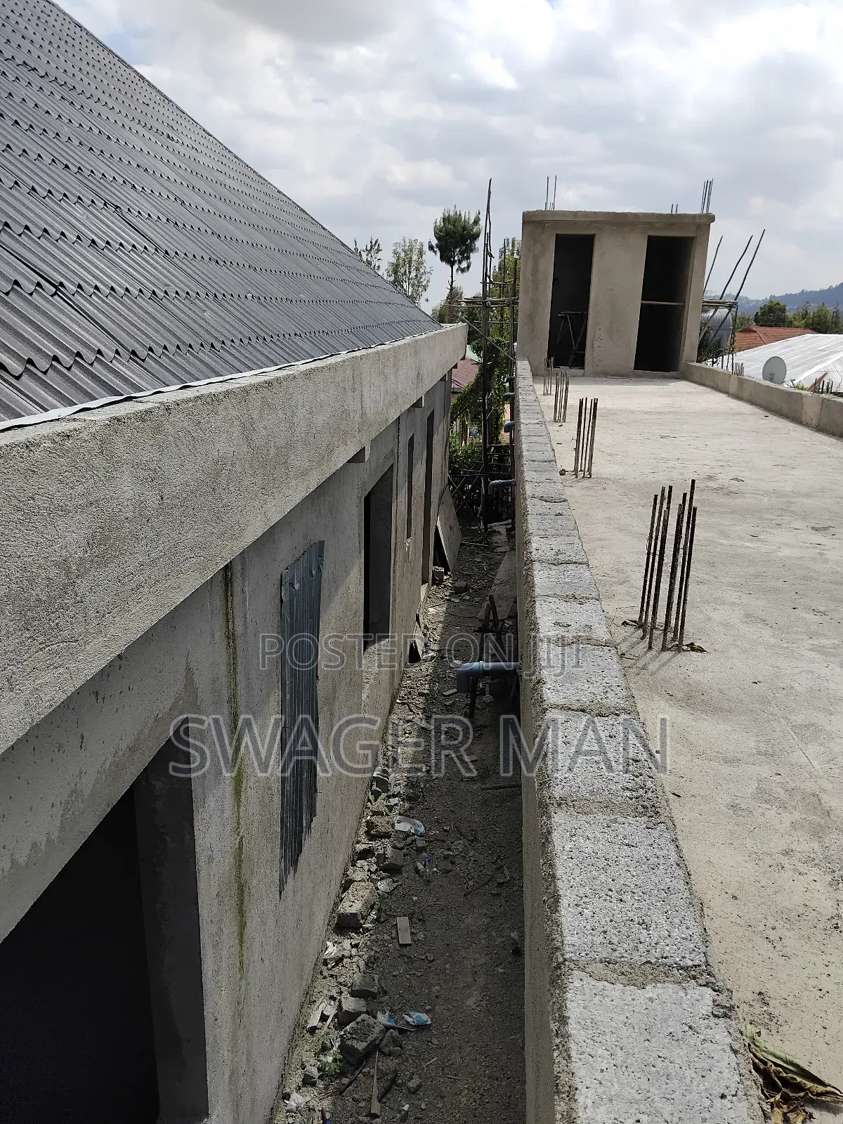 7bdrm Villa in Ropac, Yeka for sale