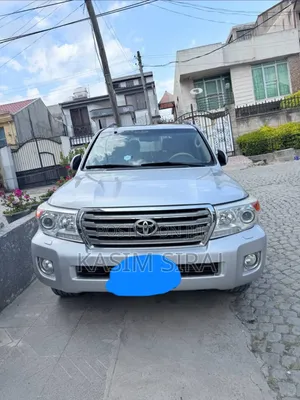 Toyota Land Cruiser 4.5 V8 GX-R 2014 Silver