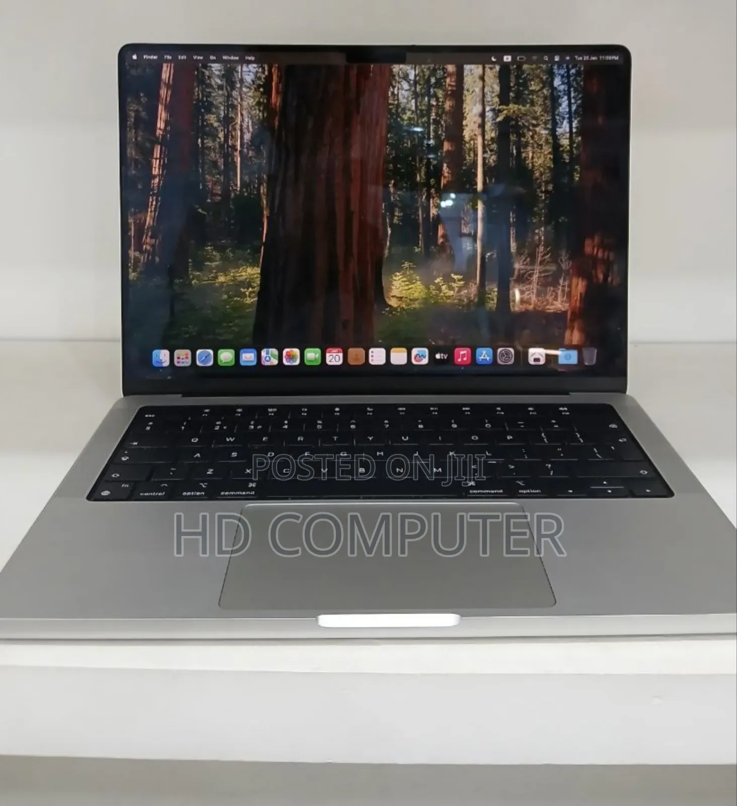 New Laptop Apple MacBook Pro 2021 M1 16GB Apple M1 Pro SSD 1T