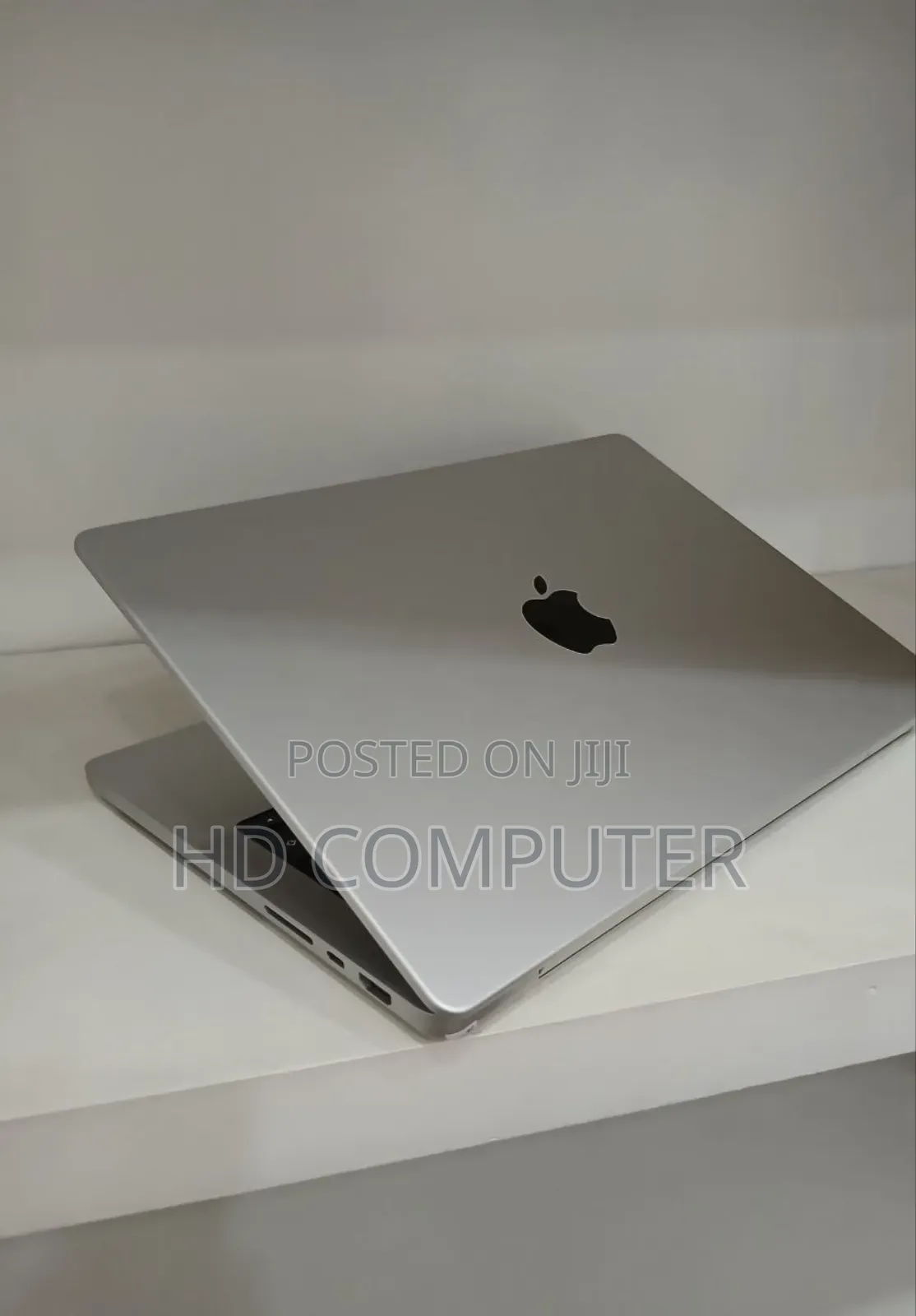 New Laptop Apple MacBook Pro 2021 M1 16GB Apple M1 Pro SSD 1T