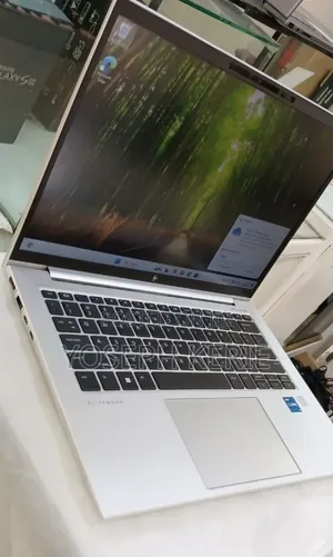 New Laptop HP EliteBook 840 16GB Intel Core i5 SSD 1T