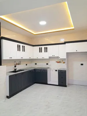 Furnished 10bdrm House in አያት ዞን ኮምፋውንድ ውስጥ, Yeka for sale
