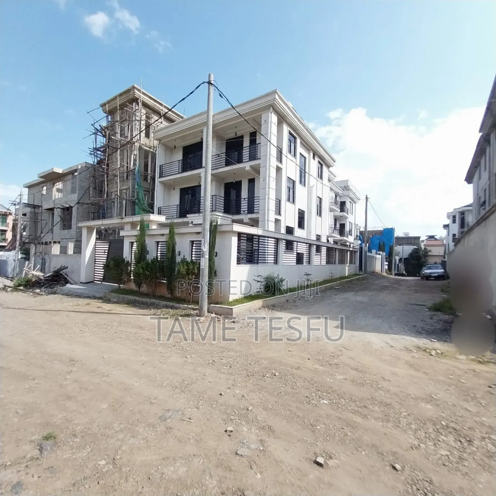Furnished 8bdrm House in ሀያት ኮፓዉንድ, Bole for sale