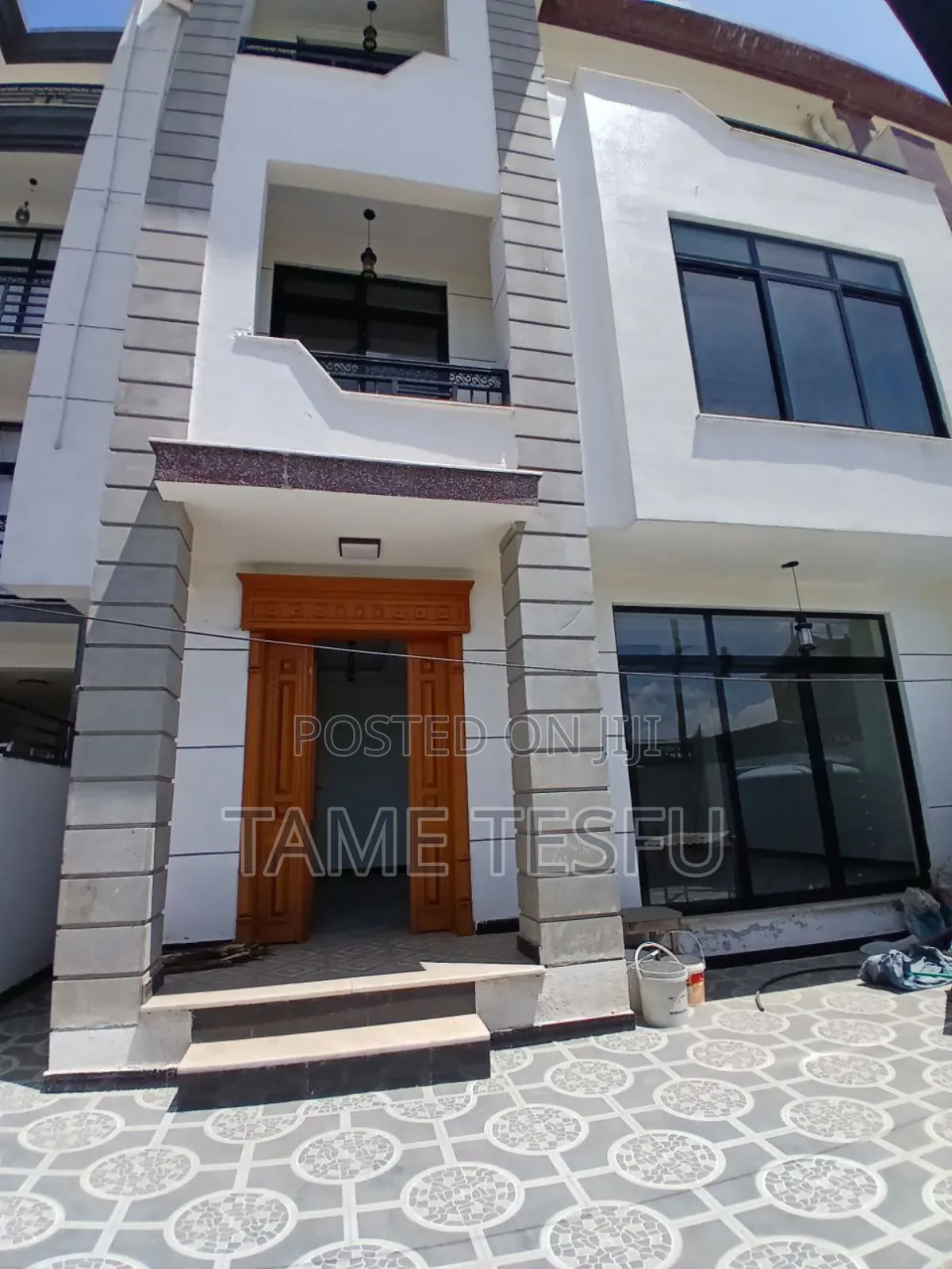 Furnished 6bdrm House in ሀያት, Bole for sale
