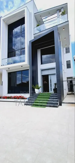 Furnished 8bdrm House in ሀያት, Bole for sale