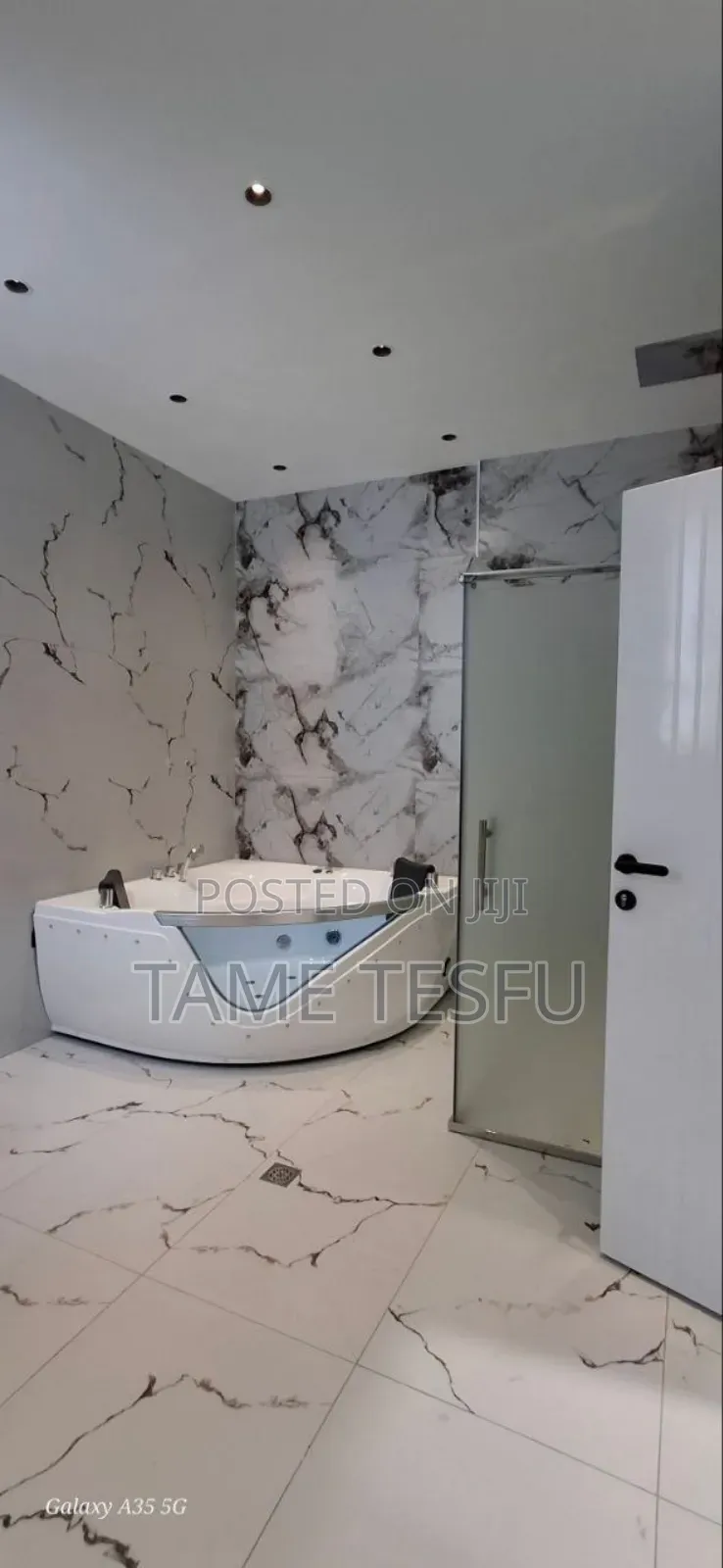 Furnished 8bdrm House in ሀያት, Bole for sale