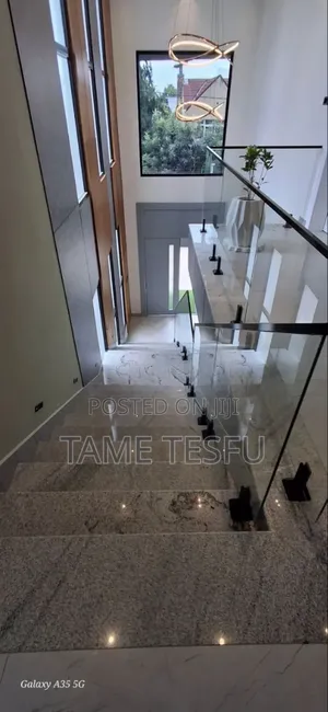 Furnished 8bdrm House in ሀያት, Bole for sale