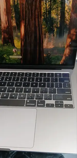 New Laptop Apple MacBook Air 2022 M2 8GB Apple M2 SSD 256GB