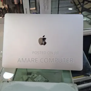 New Laptop Apple MacBook Pro 2022 M2 8GB Apple M2 SSD 512GB