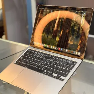 New Laptop Apple MacBook Air 16GB Apple M1 SSD 256GB