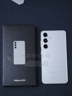 New Samsung Galaxy S24 256 GB White