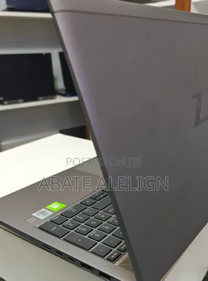 New Laptop HP ZBook Fury 17 G7 32GB Intel Core I7 SSD 1T