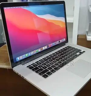 New Laptop Apple MacBook Pro 2015 16GB Intel Core I7 SSD 256GB