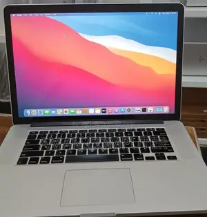 New Laptop Apple MacBook Pro 2015 16GB Intel Core I7 SSD 256GB