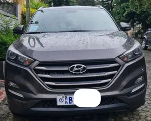Hyundai Tucson 2018 Pink