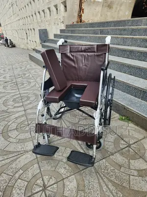 Commode Wheelchair冤枉wheelchair肺鵀wheelchair較高wheelchair旯不wheelchair