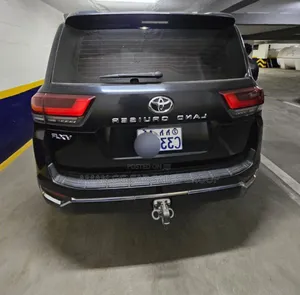 Toyota Land Cruiser 2022 Black