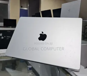 New Laptop Apple MacBook Pro 2023 M3 8GB Apple M3 SSD 512GB