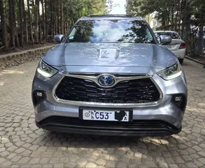 Toyota Highlander Hybrid 2024 Gray