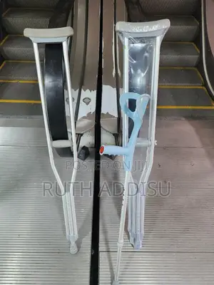 Axillary and Elbow Crutches簾你crutches朱諾axillary Bilateral Crutches New