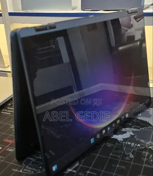 New Laptop Lenovo Yoga 9i 16GB Intel Core Ultra 7 SSD 1T