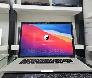 New Laptop Apple MacBook Pro 16GB Intel Core I7 SSD 256GB