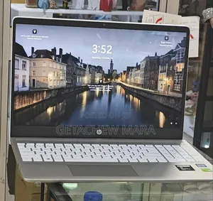 New Laptop HP Pavilion 15 8GB Intel Core I5 SSD 500GB