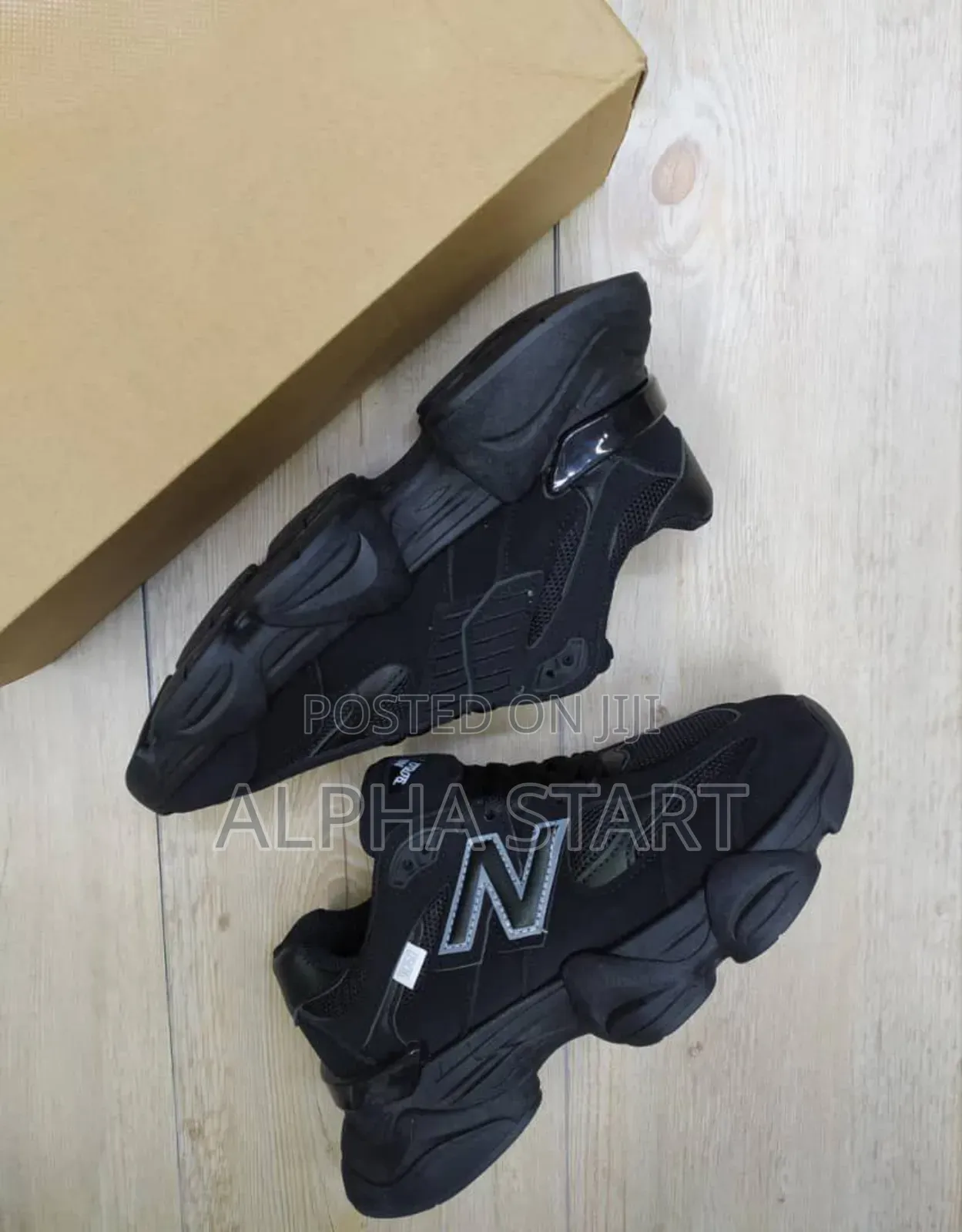 New Balance 960
** Master Quality Made N Vietnam